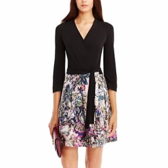 Diane Von Furstenberg Jewel Wrap Dress 2 Black Floral Pleated Silk Combo Classic